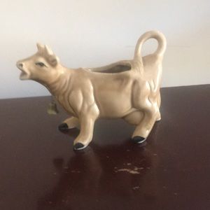 Antique cow creamer from the 1950s